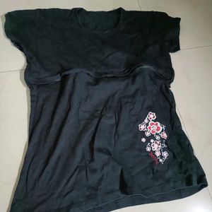 Black Floral Graphic Feeding Tee