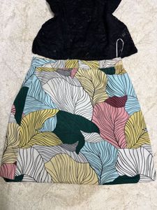 Boho Chic Leaf Print Mini Skirt