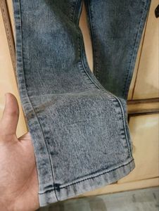 Women's Grey Slim Fit Jeans || Waist 32 inches