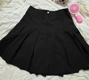 IT GIRL skirt