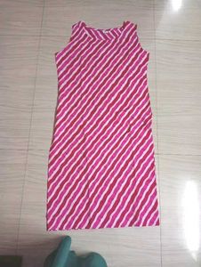 Elegant lehriya print rayon kurti