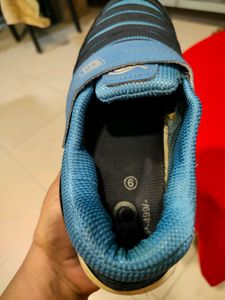 Walking Shoes/Sneakers In Blue With Velcro Strap