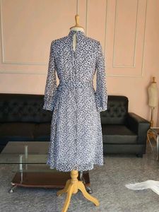 Elegant And Classy Leopard Print Belted Midi Dress