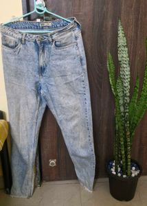 Stylish Acid Wash Mom Jeans