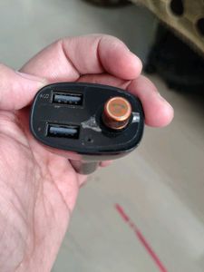 Bluetooth calling function Dual USB Car Charger