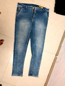 Stylish Blue Denim Jeans