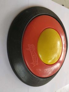 BOOST COLLABORATION FRISBEE. 🫴🏻        🥏