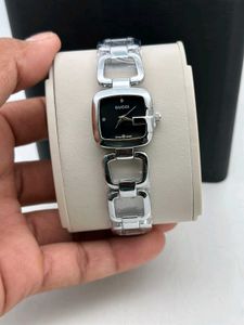 Gucci women watch