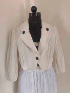 Chic Cropped Blazer