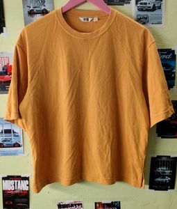 UNIQLO U Oversized T-Shirt Mustard