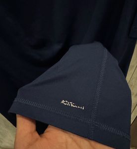 Reebok Navy Blue Graphic T-Shirt