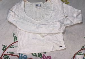 Hollister California Ribbed V-Neck Top