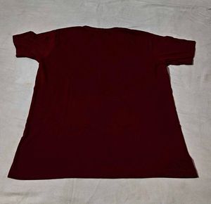 Maroon "Trend Vision" Graphic T-Shirt