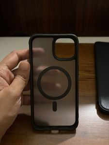 iPhone 15 phone cover MagSafe