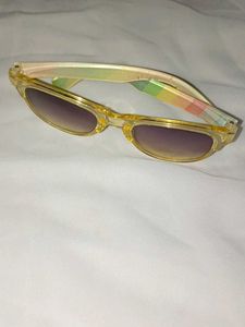 kids sunglasses