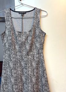 Banana Republic Geo Print sleeveless dress