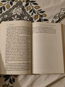 Sudha Murty Wise and Otherwise Book