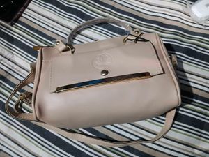 Chic Blush Pink Handbag with Detachable Strap