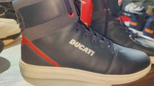 DUCATI DTCS02A Boots For Men. Like New.