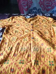 Half Sleeve  Kurti