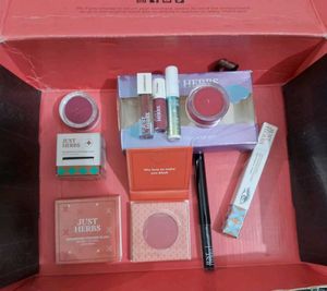 just herb make up kit 💫💫