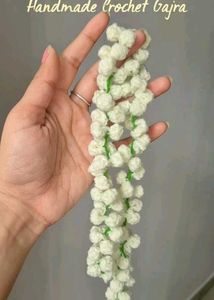 White Flower Hair Garland
