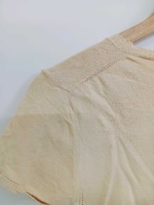 Women's Short Sleeve V-Neck Top