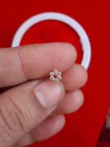 Floral Nose Pin with Gem Detail