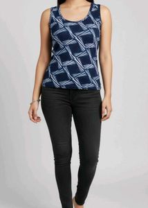 Price Reduced. Trendy Tank Top💙🔥