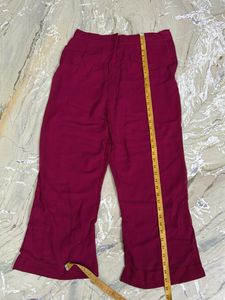 Women's Magenta Cropped Pants with dupatta