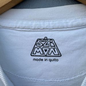 Ecuador Graphic Tee