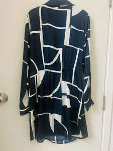 Geometric Print Wrap Dress