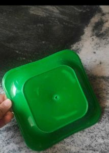 Green Bird Feeder Dispenser