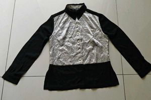 Chic Leopard Print Button-Up Shirt