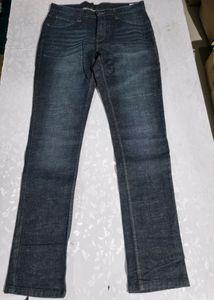 Trendy Men's Lee Jeans