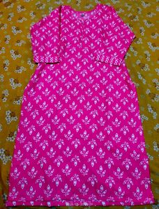 Vibrant Pink Printed Kurta