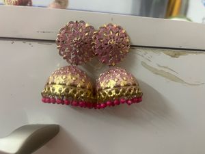 Elegant Pink &amp; Gold Jhumka Earrings