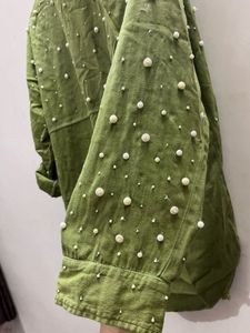 Chic Pearl Embellished Oversized Shirt