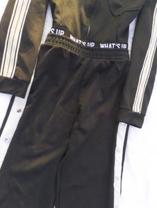 🤍Free Delivery Sporty Two-Piece Set🤍