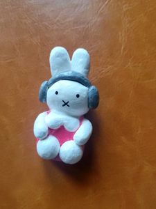 Miffy with Headphones Desk Buddy 🎧🩷