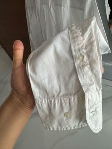H&amp;M White Button-Up Shirt