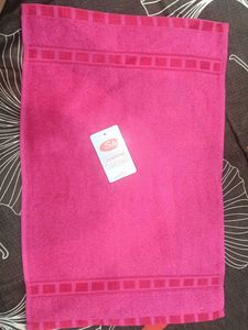 Soft Hand Towels