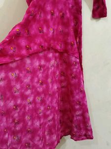 Vibrant Pink Kurta with Floral Print