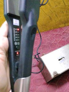 Asbah Professional Hair Straightener