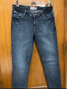 🆕Vibe Women Denim Jeans