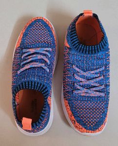 Excellent Condition Girls Sneakers