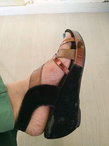 Sandle With Boat Heels