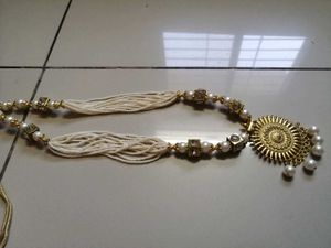 Temple Style Jewellery Set