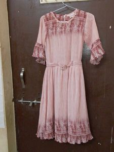 Chic Pink Ruffled Sleeve Dress