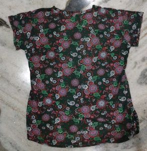 Green Floral Print soft T-Shirt